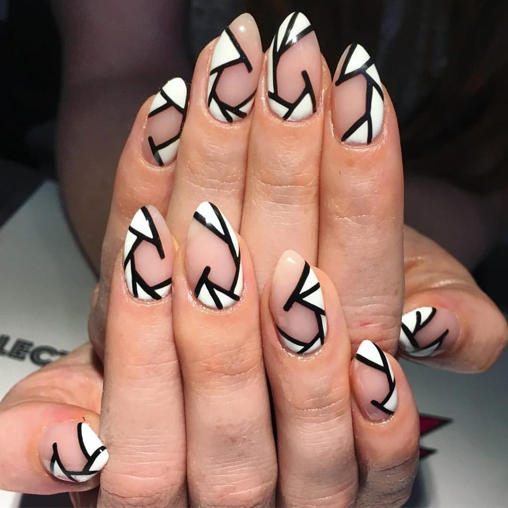 Delicate Origami Line Art Nails