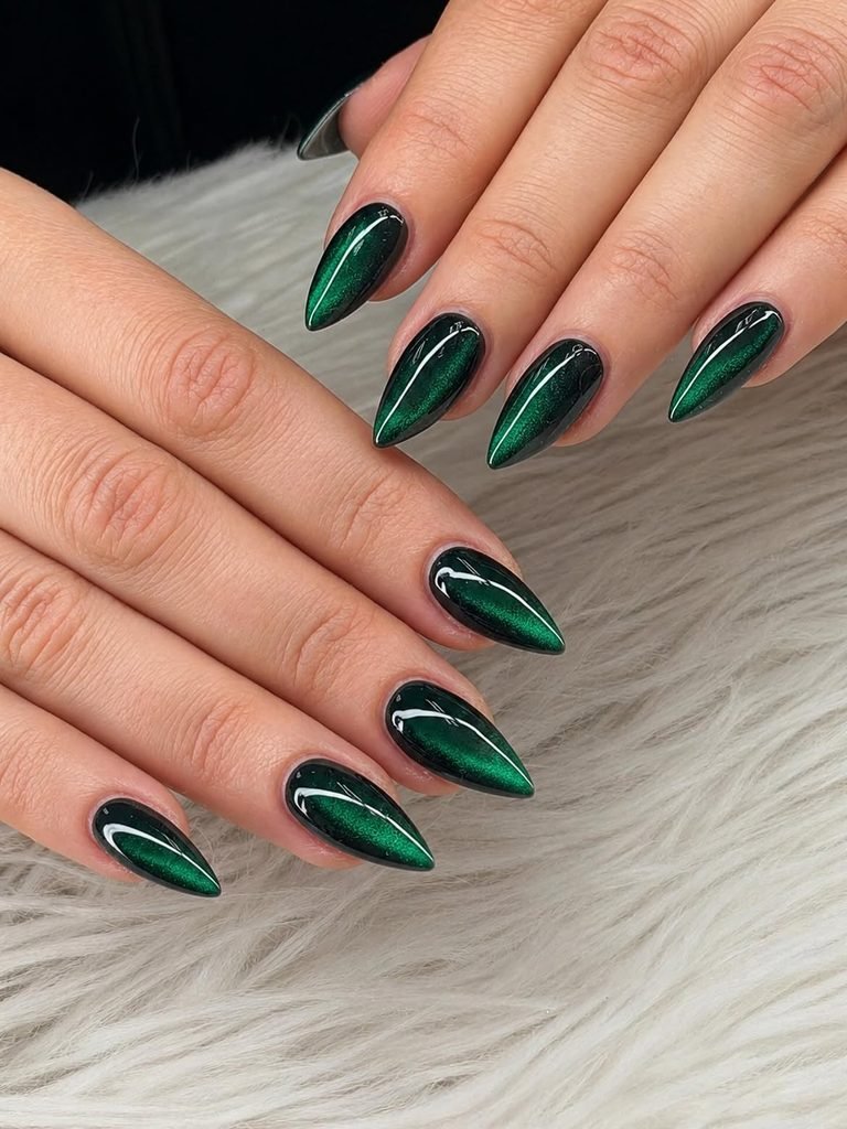 Emerald Crystal Ball Cat-Eye Nails