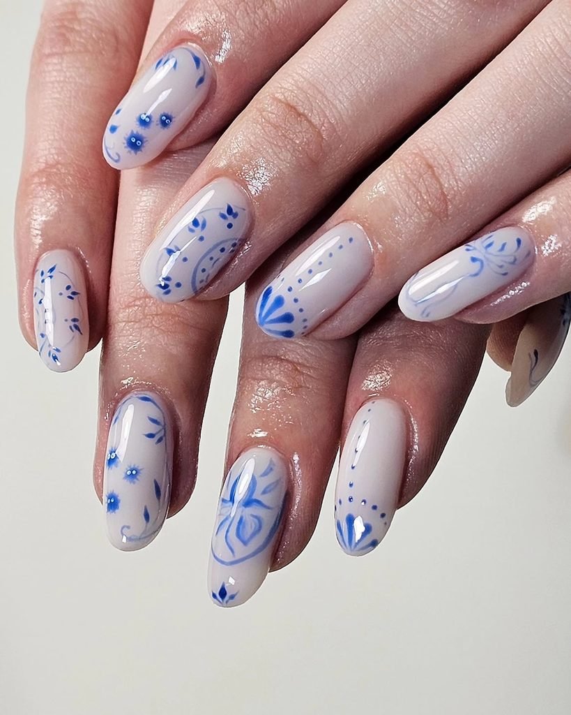Japanese Porcelain Pattern Nails