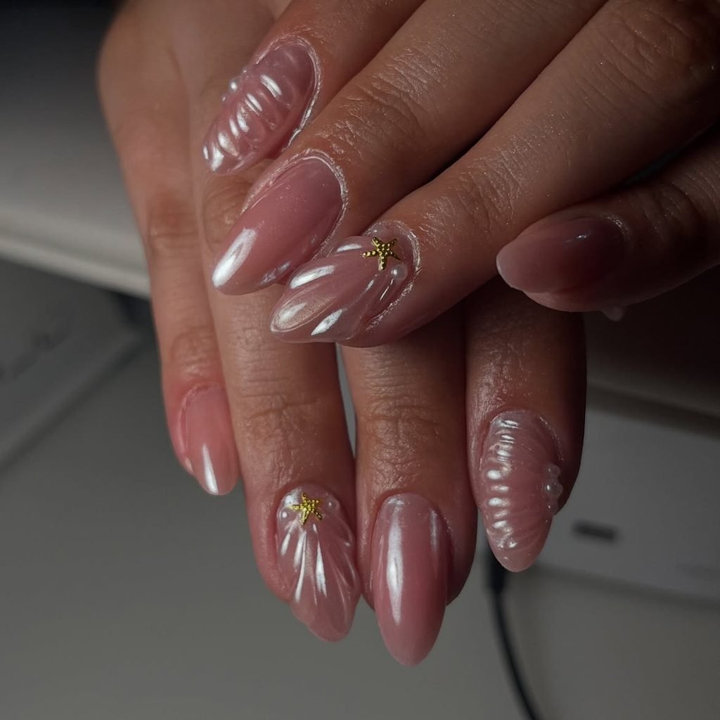 Pearl Shell Nails