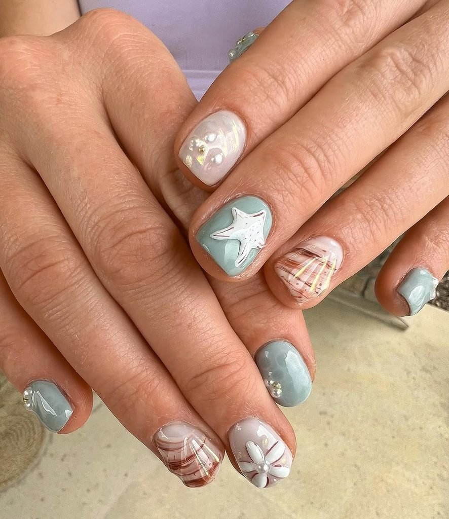 Sand Dollar Nails