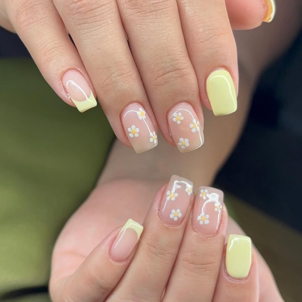 Daisy Aura Nails