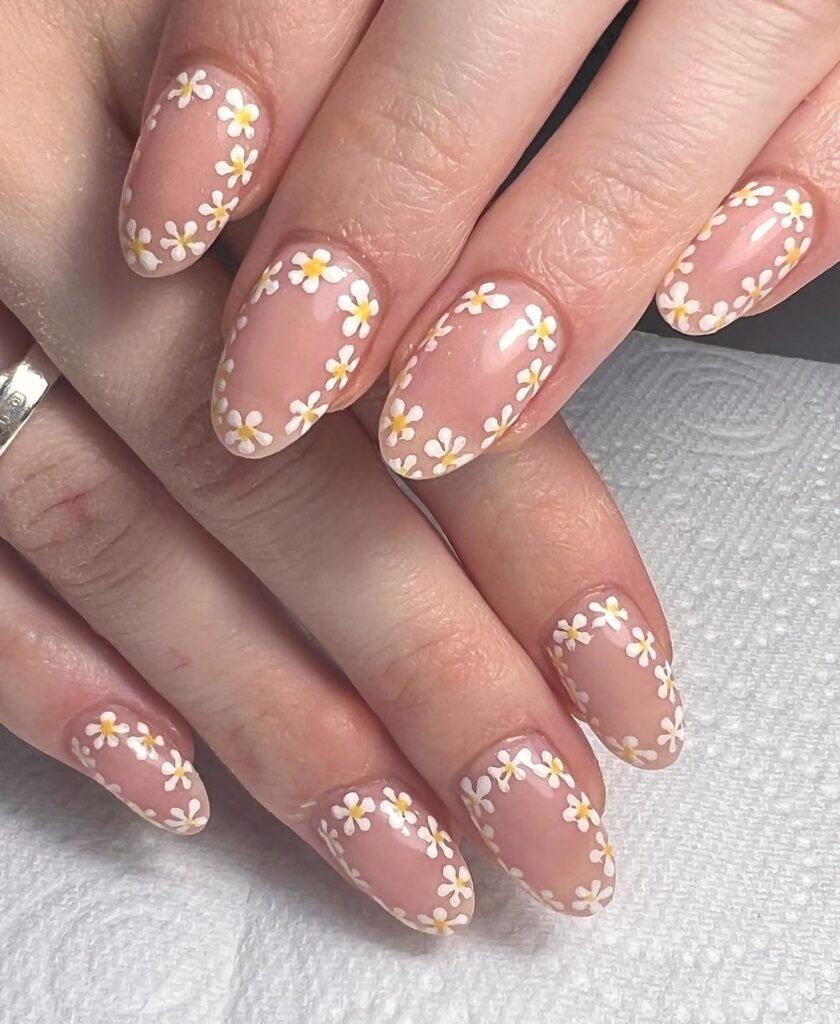 Daisy Chain Nails