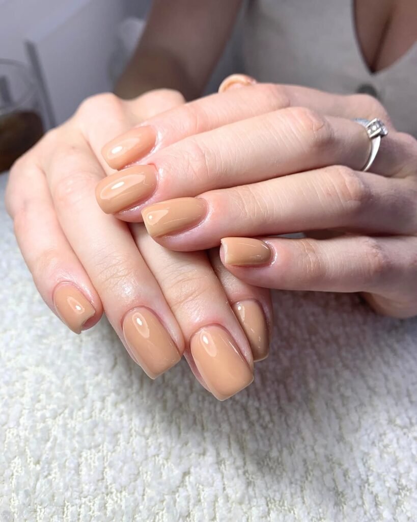  Honey Beige Nude Nails