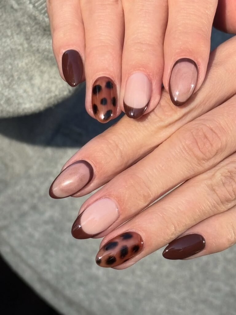 Minimalist Brown Nails