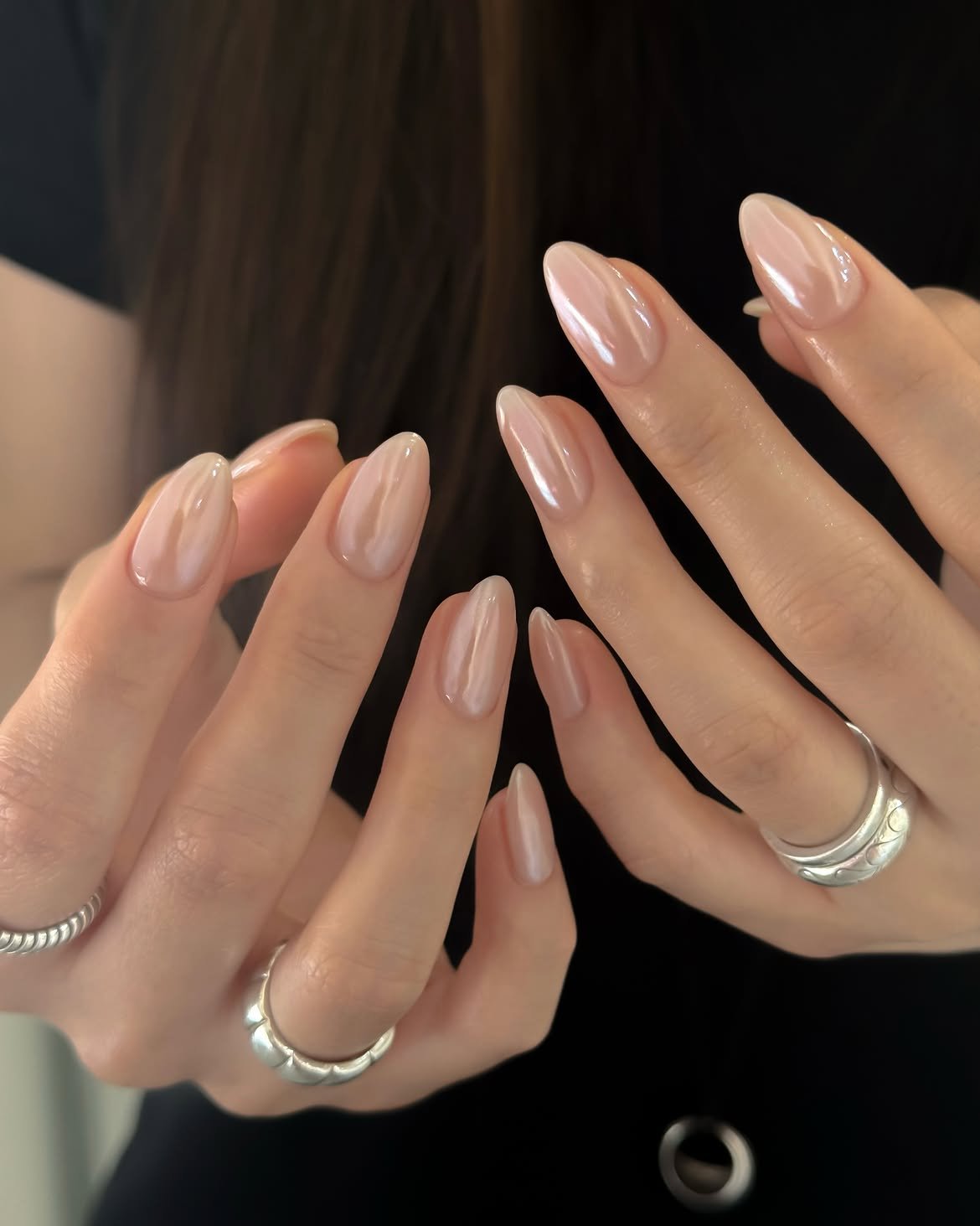 nude pearl nails
