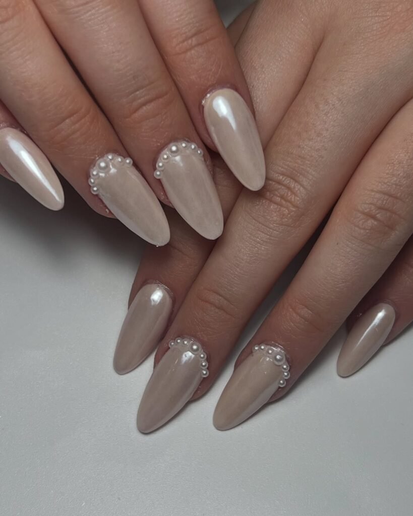 Pearl Chrome Coffin Nails