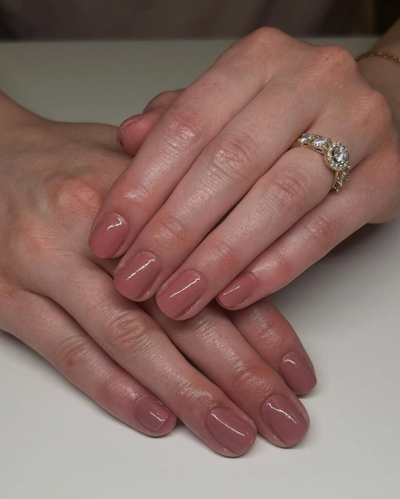 Rosy Nude Nails