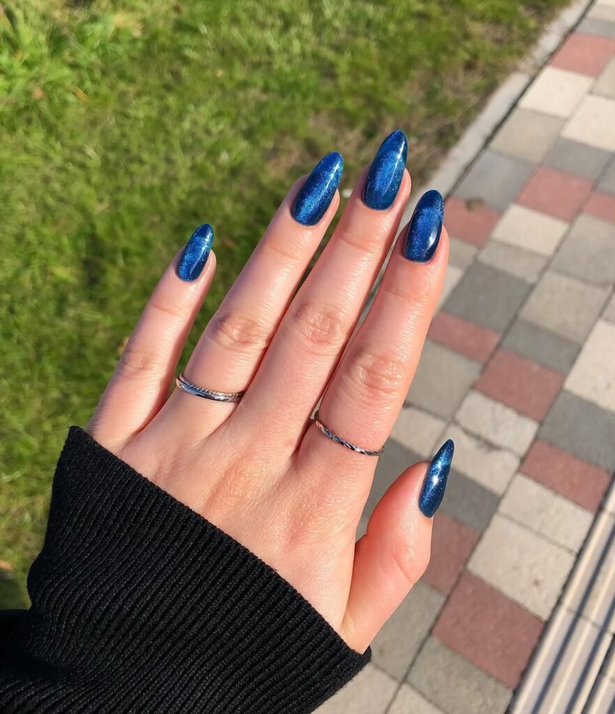 Sapphire Blue Cat Eye Nails