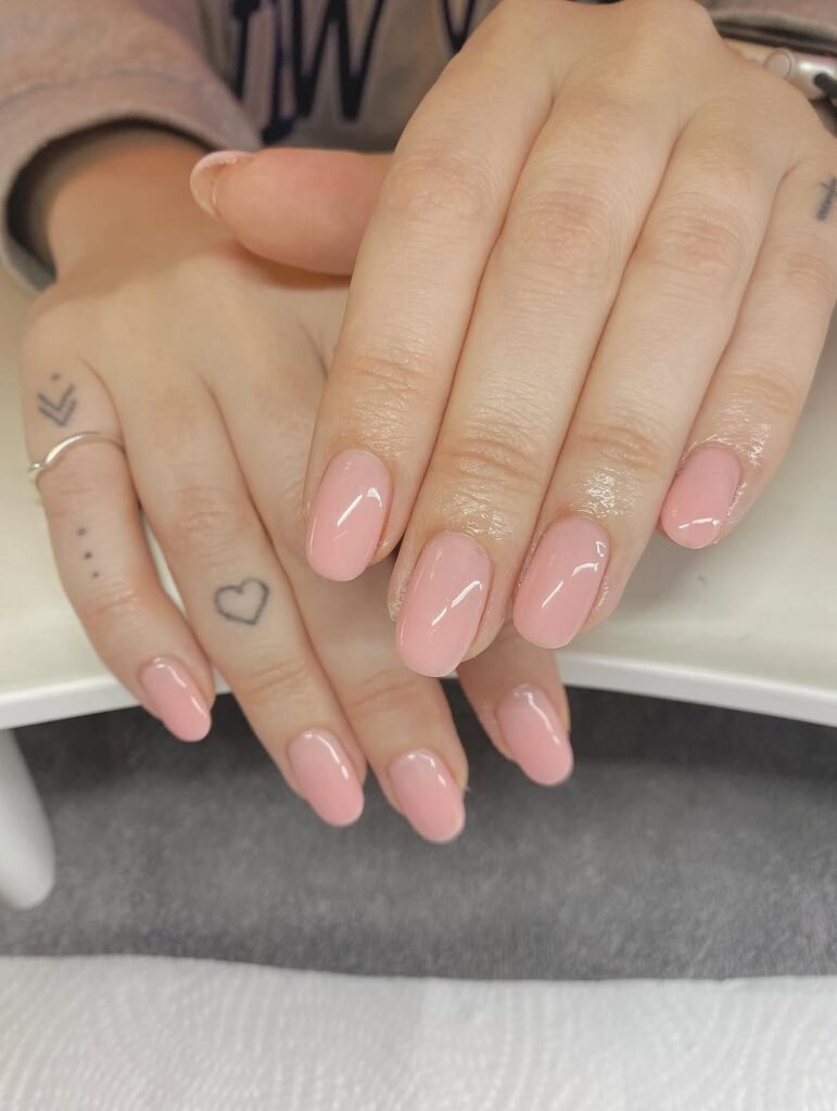  Sheer Lip Gloss Nails