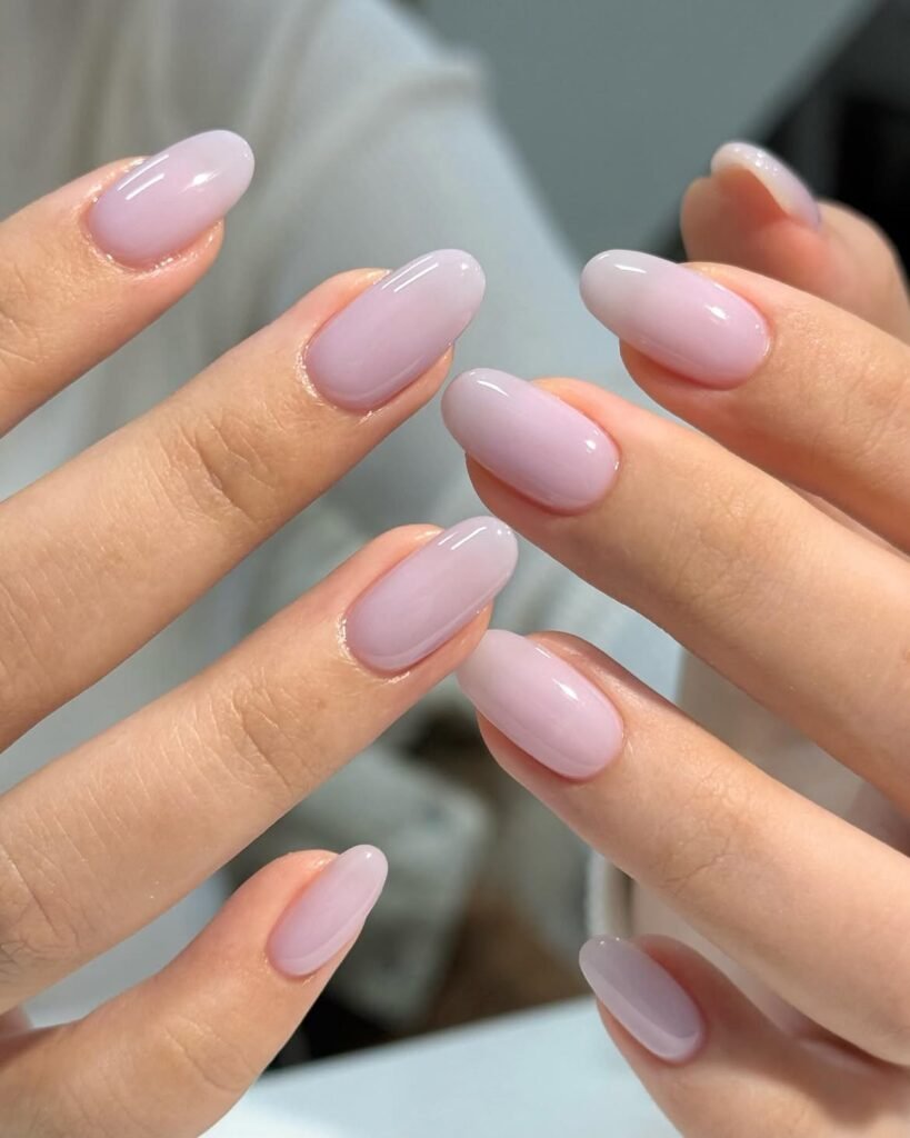 Soft Lavender Gloss Nails