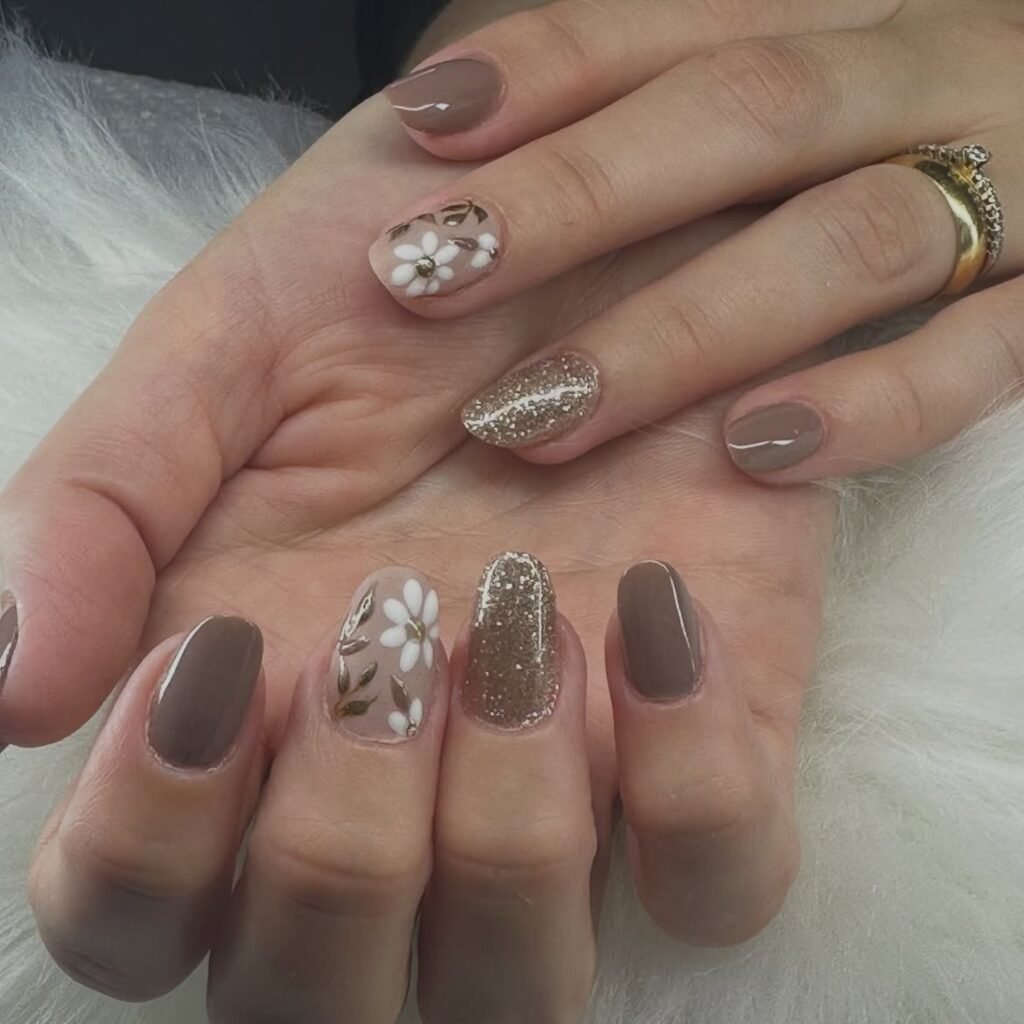Taupe Elegant Nails