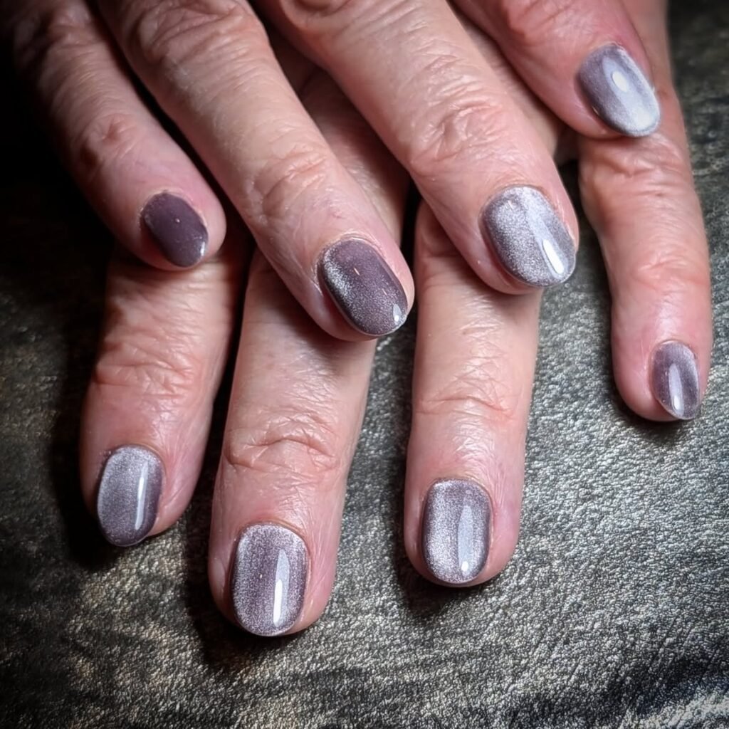 Velvet Cat Eye Coffin Nails
