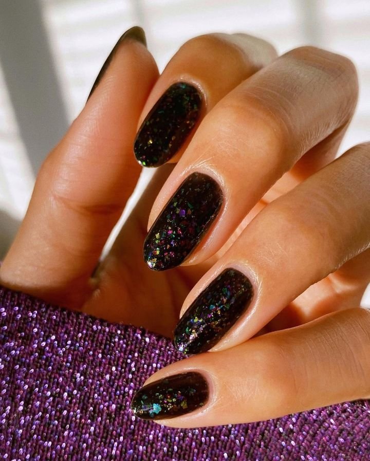 Black Confetti Party Nails