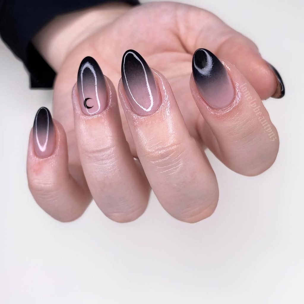 Black Ombre Nails