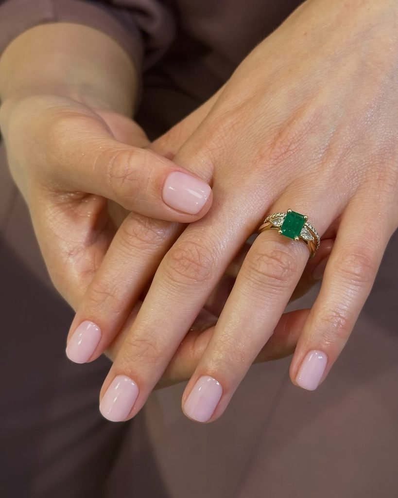Classic Glossy Bubble Bath Nails