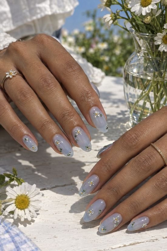 Crystal Daisy Garden Nails
