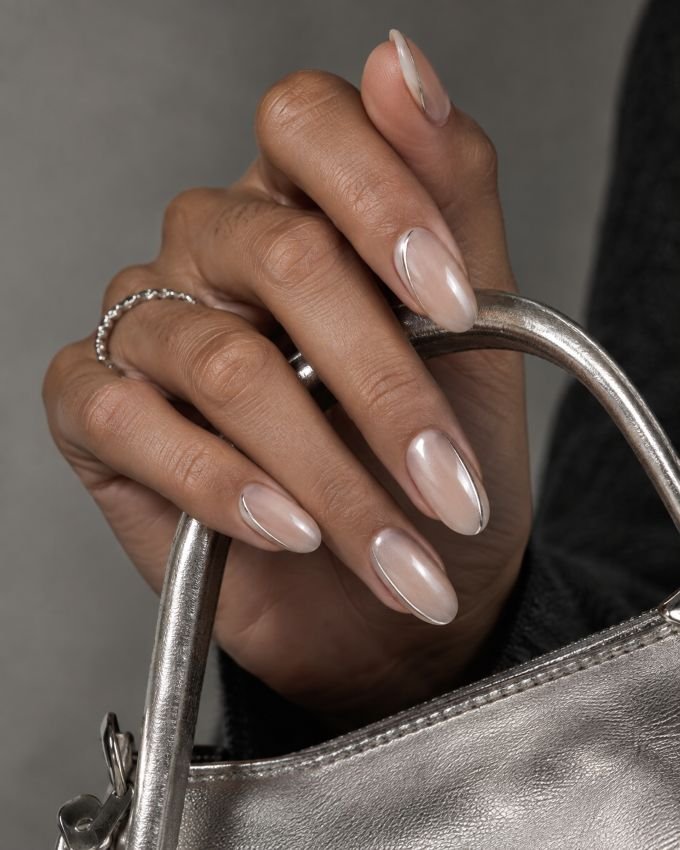  Double-Outline Glazed French Nails