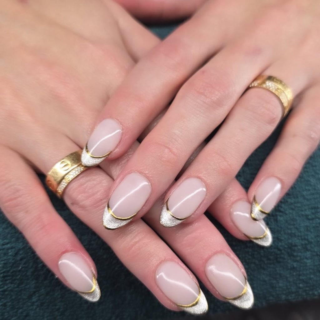 Gold-Outlined French Tips