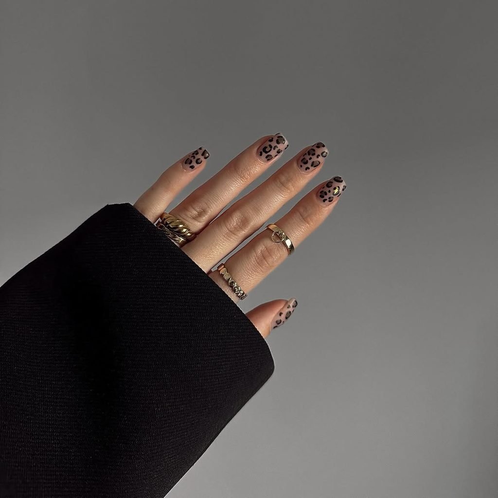 Metallic Leopard Accent Nails