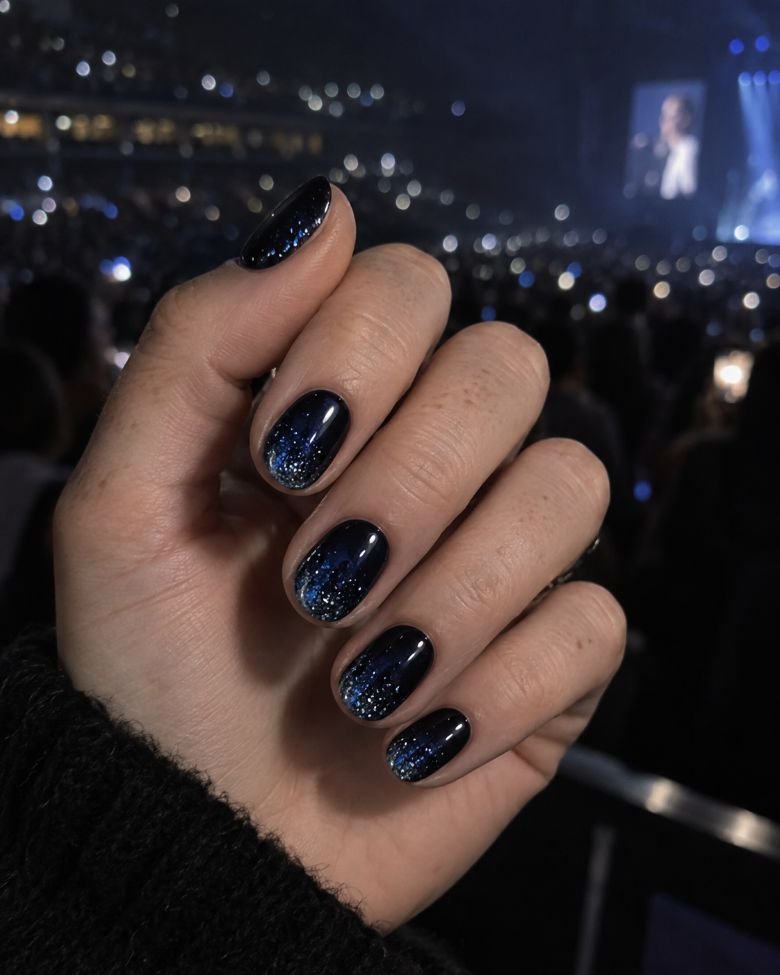 Midnight Crowd-Light Nails