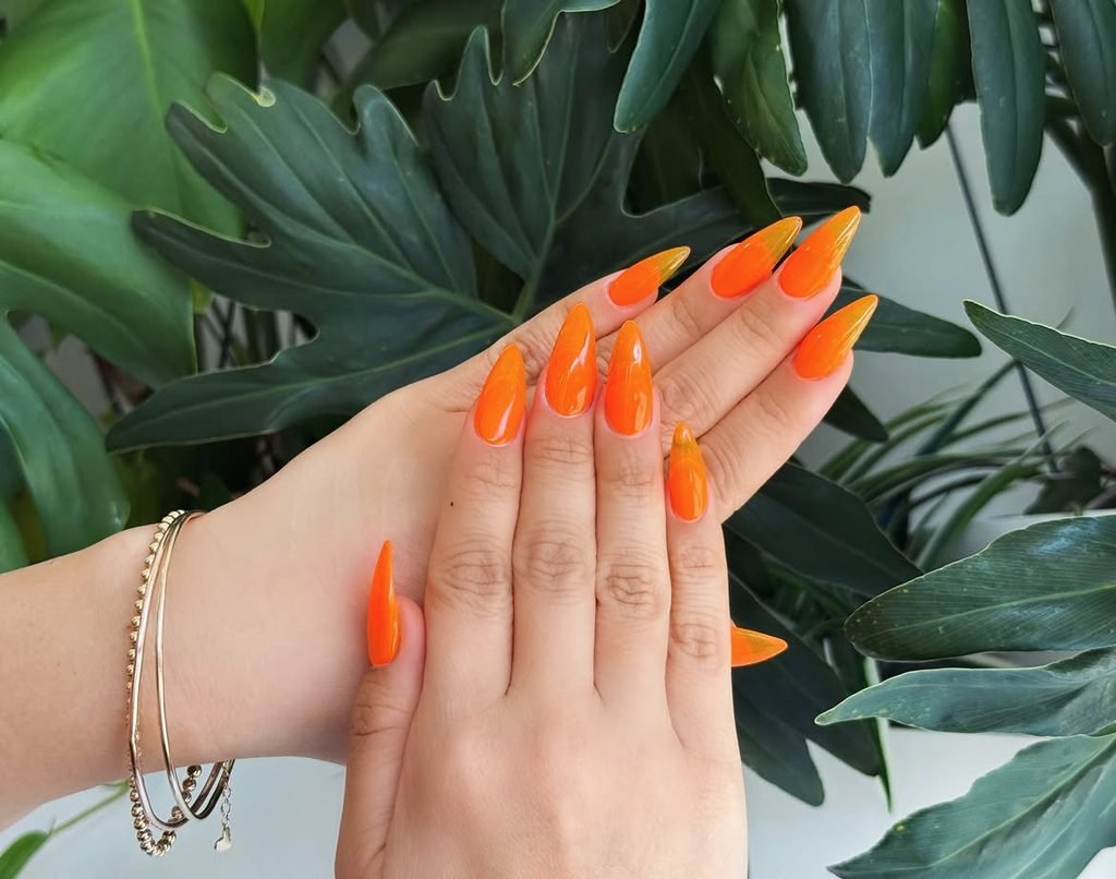  Orange Jelly Nails