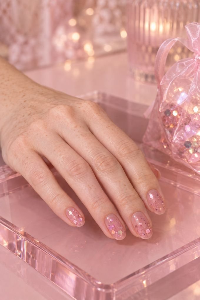 Pink Confetti-Glitter Jelly Nails