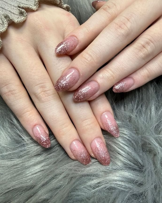 Rose Gold Ombre Glitter Nails