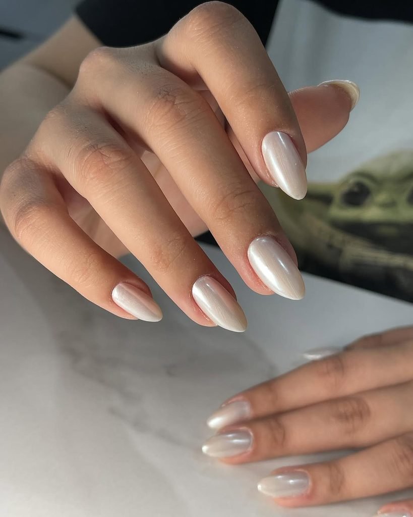 White Pearl Chrome Party Nails